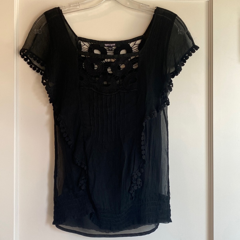 Daniel Rainn Flutter Sleeve Top